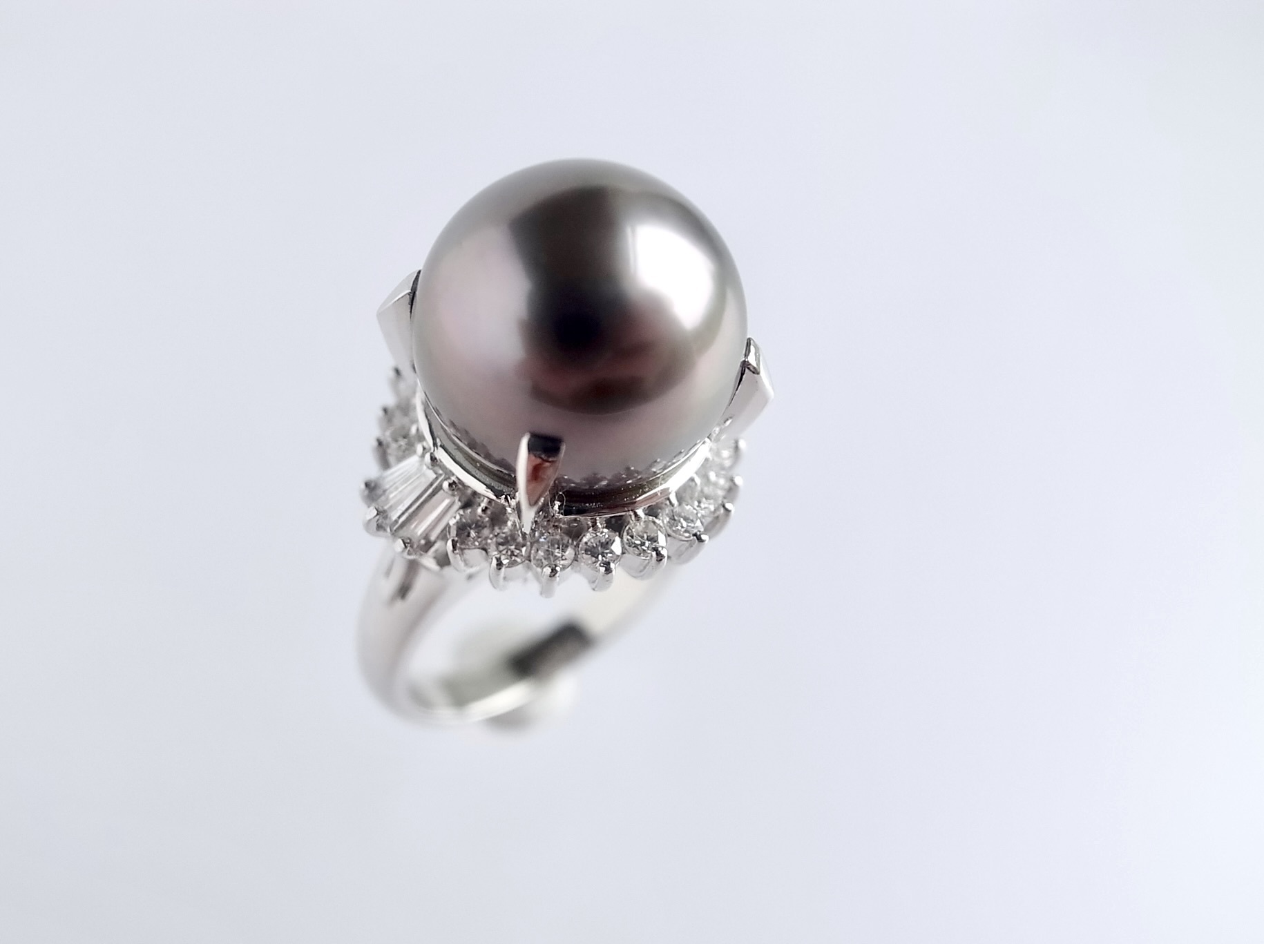 リメイク：黒蝶真珠とダイヤのリングから３アイテムお作りしました。_c0243355_18481755.jpg
