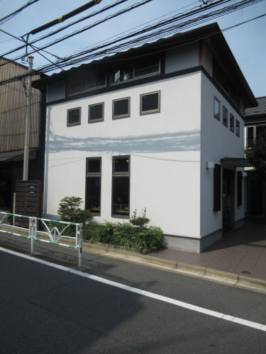 代官山の庵主さん_d0085887_22184069.jpg