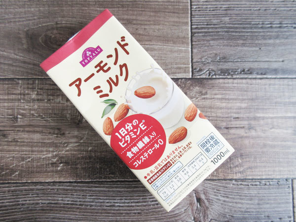 【TOPVALU】アーモンドミルク_c0152767_21015332.jpg