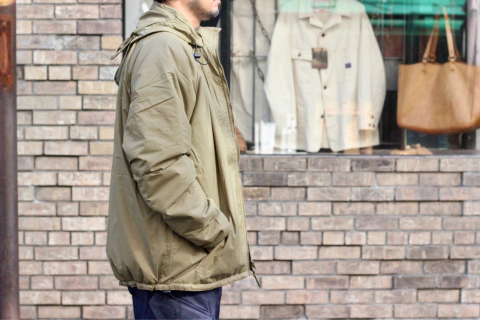 British Military PCS Thermal Jacket」 軽量且つ保温性抜群なアウター