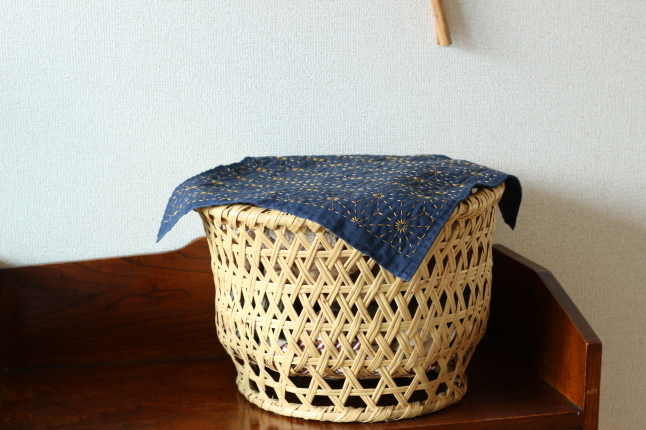 藍色の麻の葉模様_f0354014_12543314.jpg