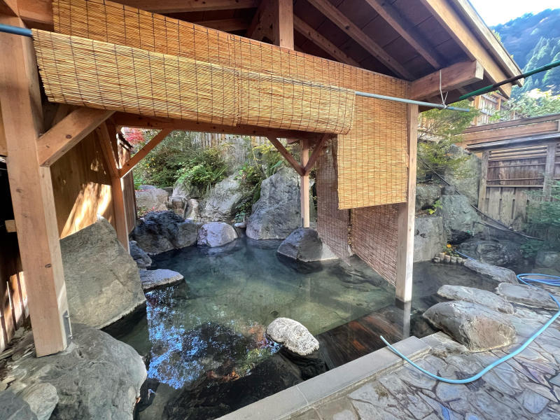 【温泉ソムリエ日誌〈9〉】平湯温泉「平湯プリンスホテル~3つの源泉、3つの貸切露天風呂」その①_b0008655_11303315.jpg