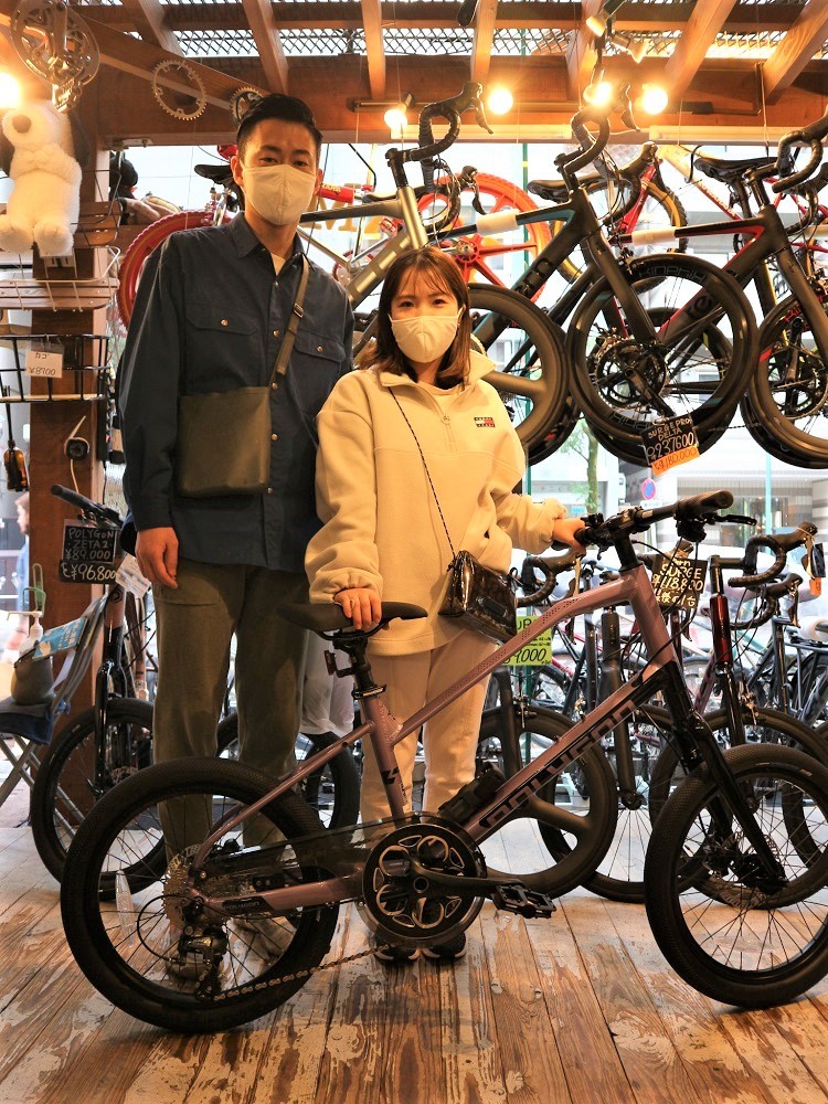 10月22日　渋谷　原宿　の自転車屋　FLAME bike前です_e0188759_17351821.jpg