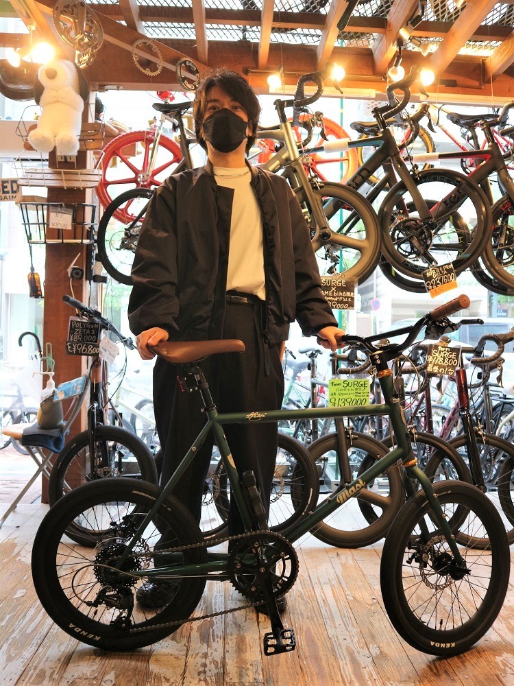 10月22日　渋谷　原宿　の自転車屋　FLAME bike前です_e0188759_17352031.jpg