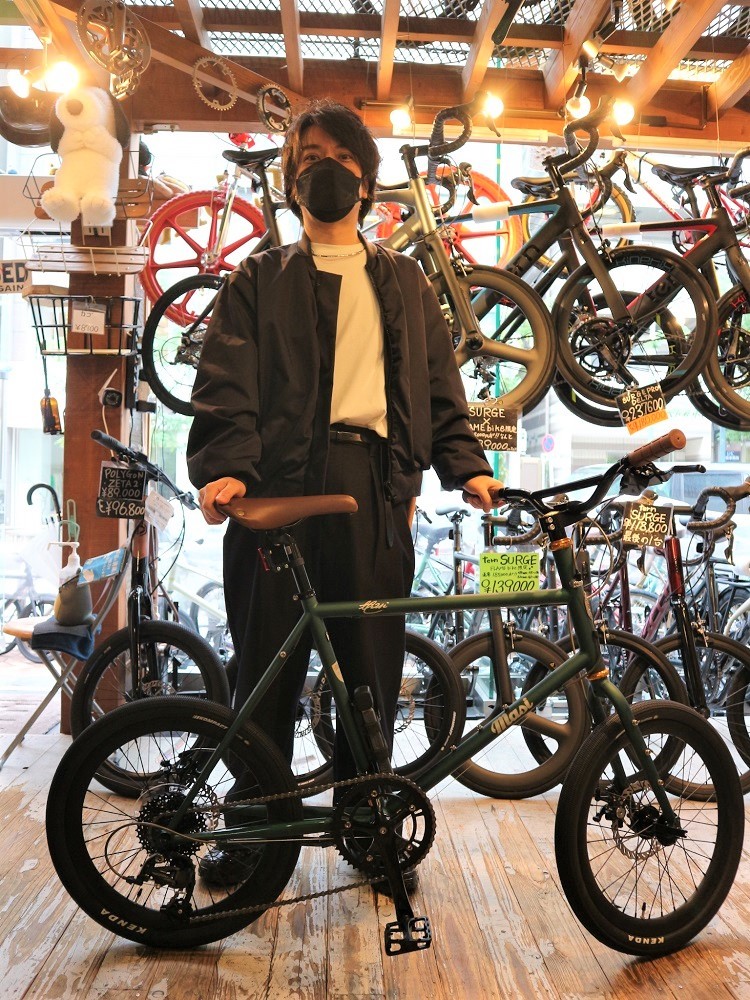 10月22日 渋谷 原宿 の自転車屋 FLAME bike前です_e0188759_17352031.jpg