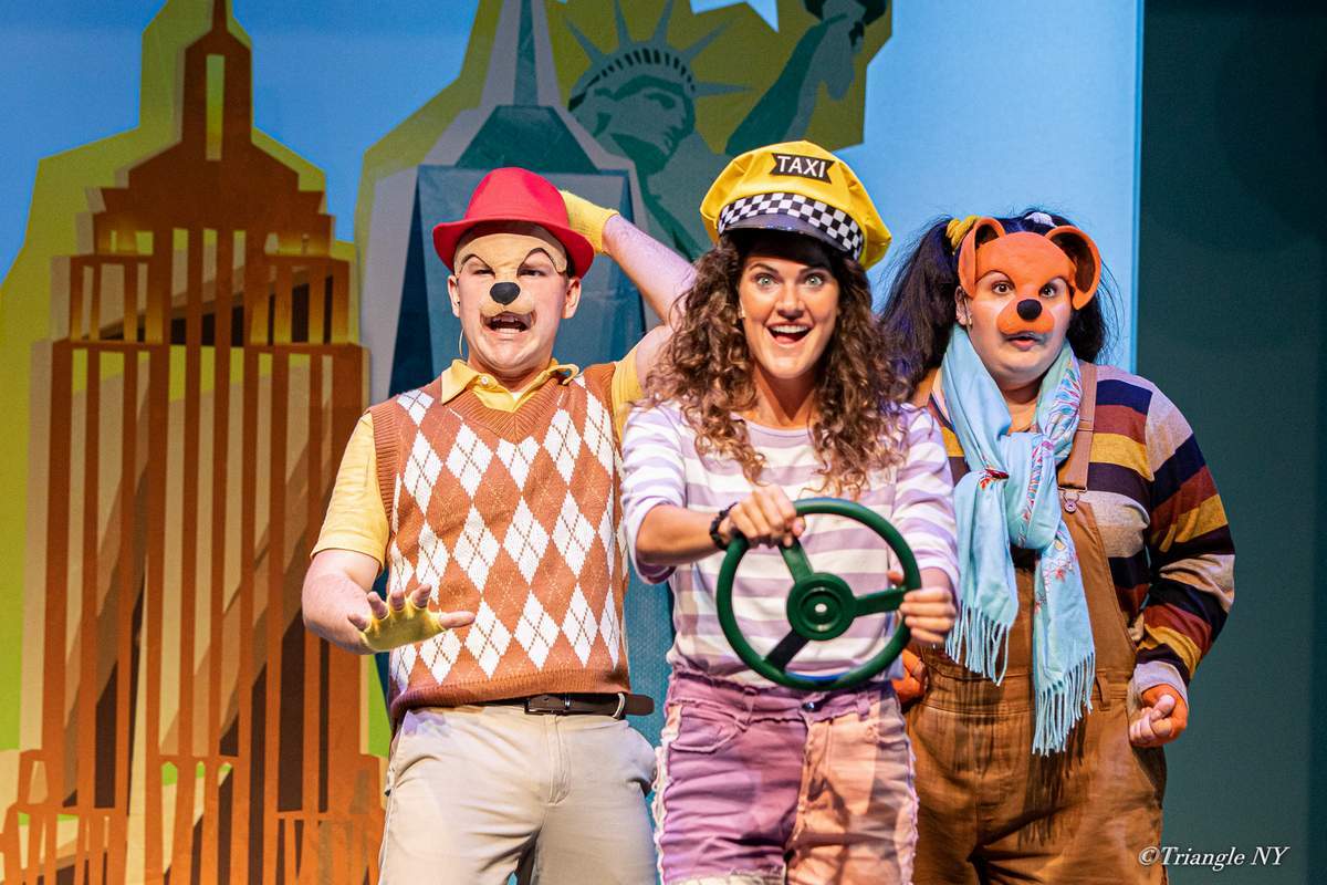 Tomorrow is the last day! ”The Adventures of Honey and Leon”_a0274805_11293285.jpg
