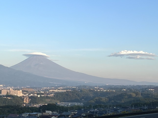 藍色の麻の葉模様_f0354014_10365910.jpg