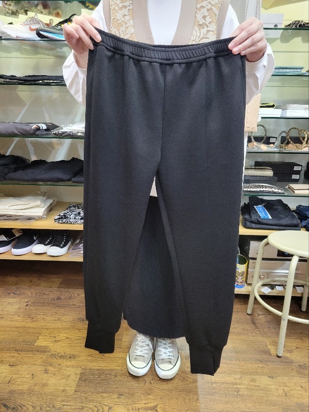 シニヨン シニヨン CHIGNON ダンボールジョガーパンツ 3122-317BT