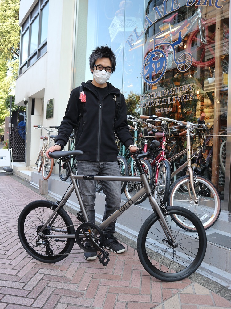 10月28日　渋谷　原宿　の自転車屋　FLAME bike前です_e0188759_17554696.jpg