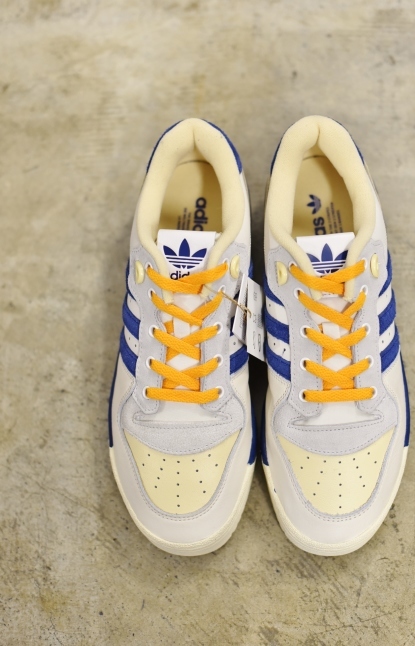 adidas　　Europe Limited MODEL　　RIVALRY Low ★★_d0152280_01523871.jpg