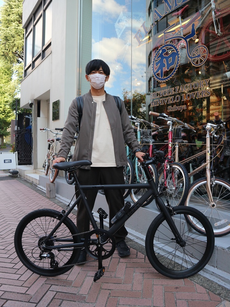 10月31日　渋谷　原宿　の自転車屋　FLAME bike前です_e0188759_18001850.jpg