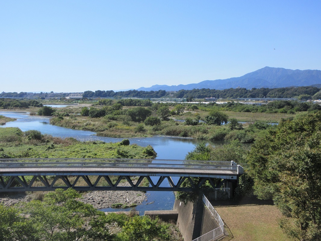 相模線の小さな駅②（新・駅めぐり４）_e0320083_16285718.jpg