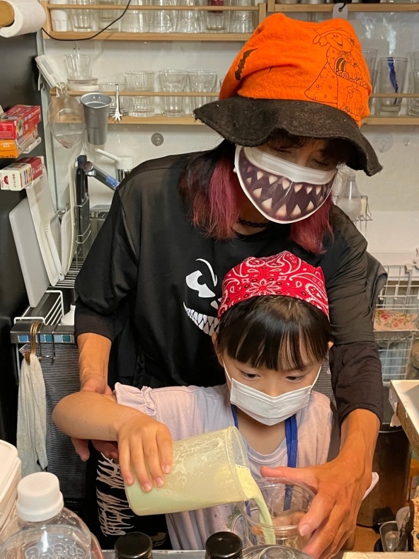 ちゃんとぶうめらんの仕事やっています。子どもが商店街でリアルキッザニア_a0026530_14580399.jpeg