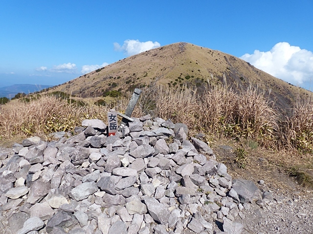 湧蓋山登山12日。_f0357487_22480805.jpg