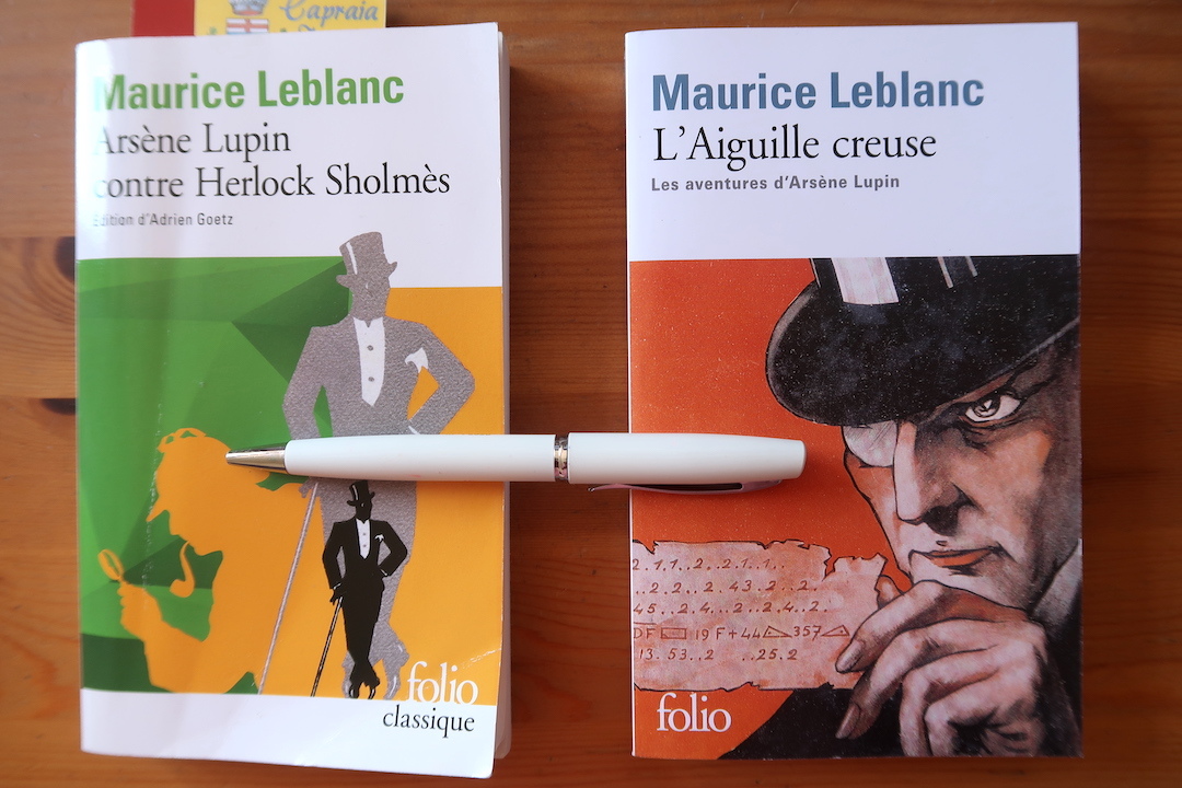 フランス語で読了『ルパン対ホームズ』とパリのモンソー公園_f0234936_22584603.jpg