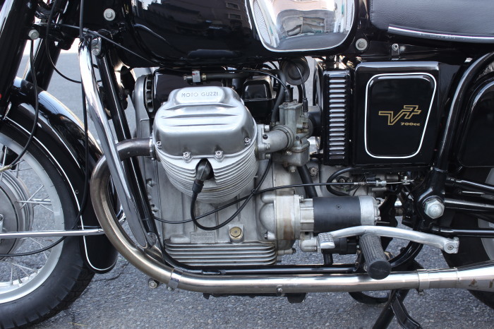 1968　Moto Guzzi V7 入荷_a0208987_13445591.jpg