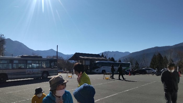 長い距離頑張った膝、雲取山縦走 : YAMA好きHANA好き