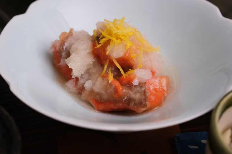 「揚げ紅鮭のみぞれ煮」で和のごはん♪ - 登志子のキッチン