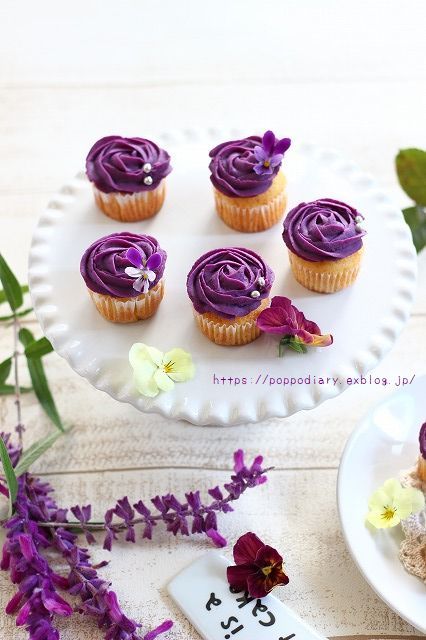 紫芋のミニカップケーキ_a0134594_23180545.jpg