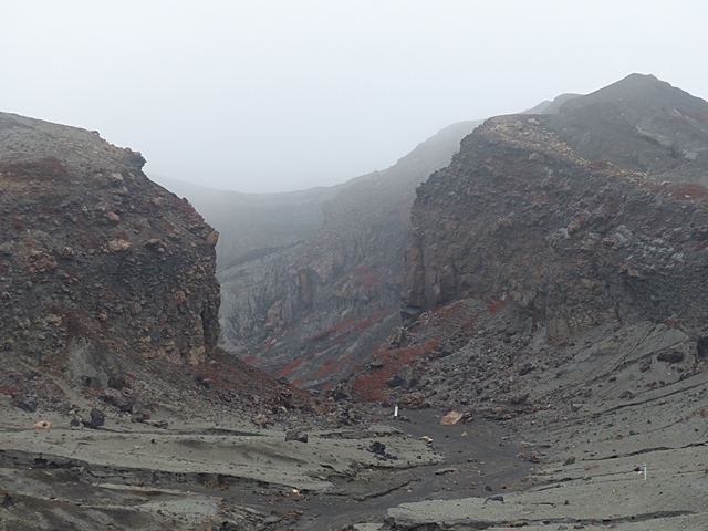 砂千里から中岳、高岳の周回、3日。_f0357487_22520077.jpg