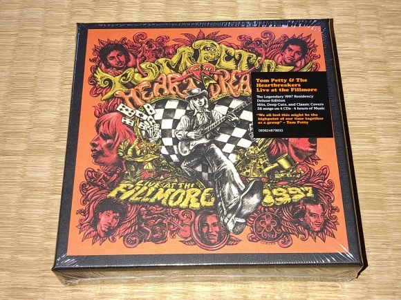 TOM PETTY & THE HEARTBREAKERS / LIVE AT FILLMORE 1997 Deluxe Edition_b0042308_23140735.jpg