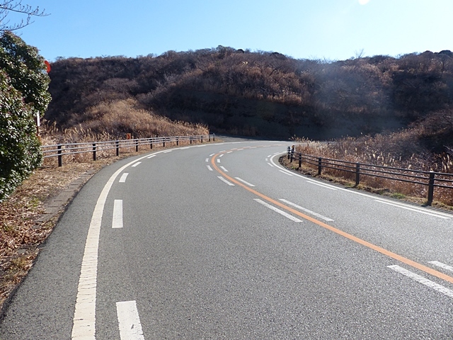 中岳噴煙と皿山周回、10日。_f0357487_14504732.jpg