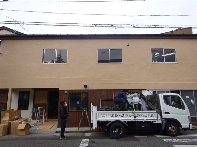 盛岡市南大通　いなだ珈琲舎様　移転工事進行中。_f0105112_04493128.jpg