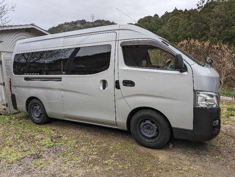 今日は2台持ち込み車..._a0159215_23595008.jpg