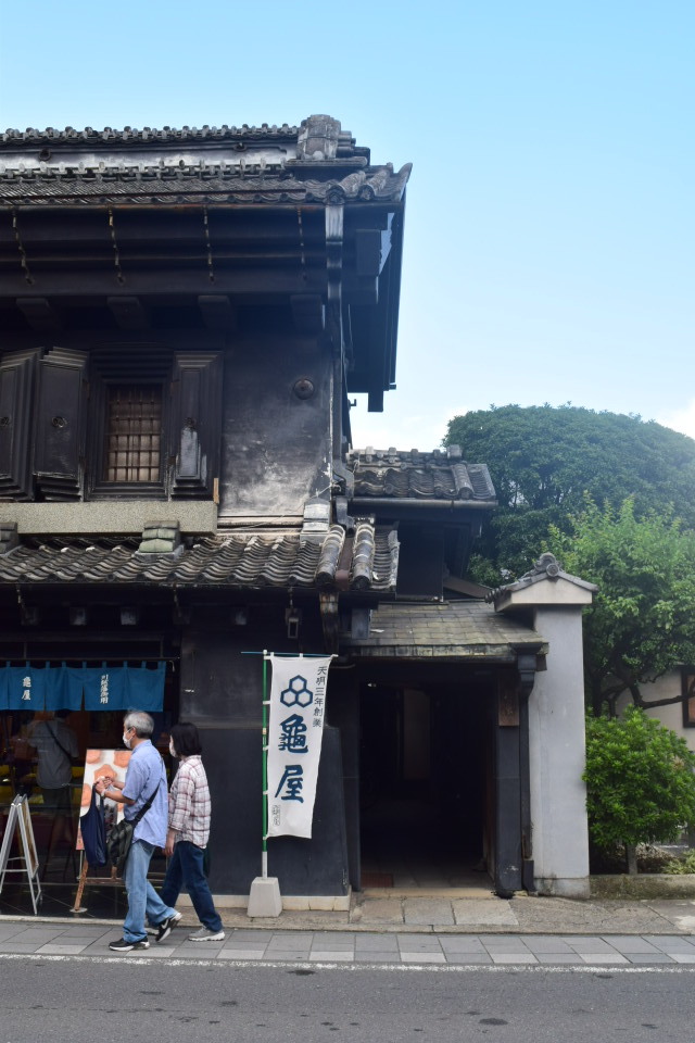 埼玉県川越市の龜屋本店(明治モダン建築探訪・番外編)_f0142606_01441855.jpg