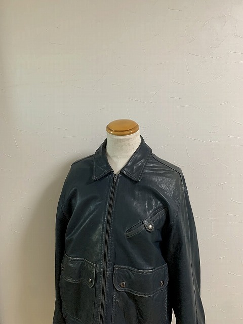Vintage Leather Jacket & Designer\'s Set-Up_d0176398_16165036.jpg