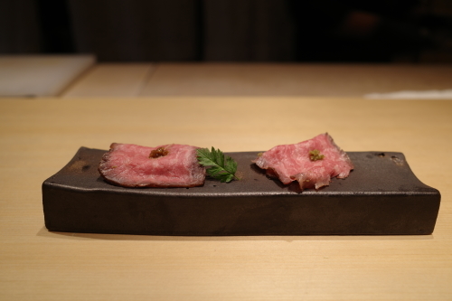 京都・祇園四条「肉料理おか」へ行く。_f0232060_16453292.jpg