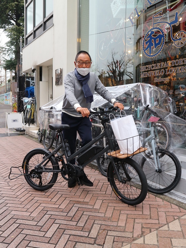 1月14日　渋谷　原宿　の自転車屋　FLAME bike前です_e0188759_11414793.jpg