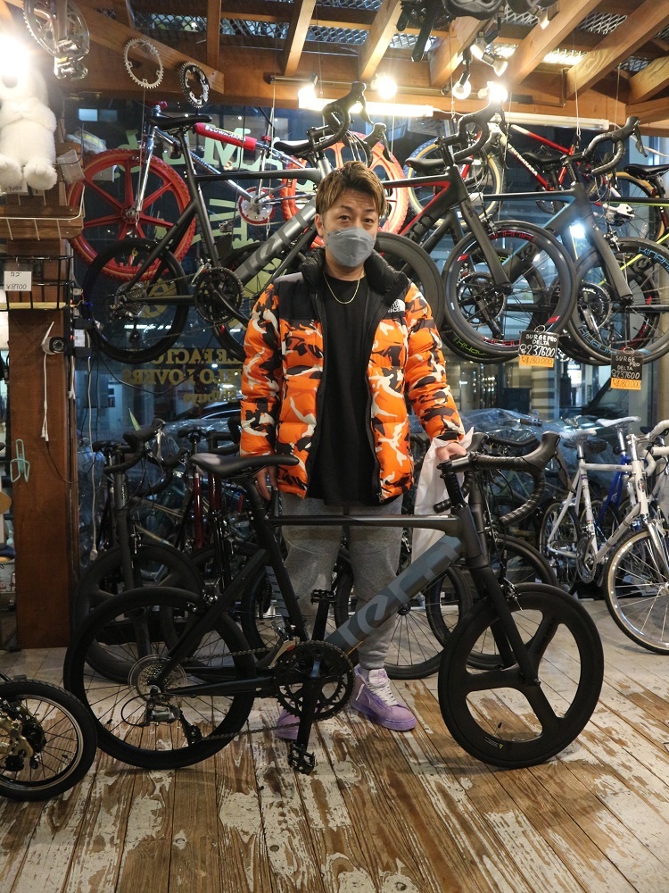 1月17日　渋谷　原宿　の自転車屋　FLAME bike前です_e0188759_13002881.jpg