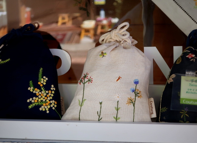 Couture KARUIZAWA/クチュール軽井沢 ＊ ハンドメイド刺繍専門店の