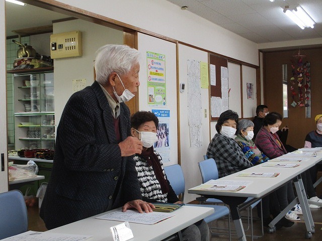 町内の趣味・生きがいづくりグループが集合！　「勝手にこの指止まれ　第1回交流会」_f0141310_08255038.jpg