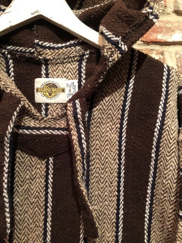1990s \" EARTH RAGZ - MADE IN MEXICO - \" COTTON/POLY CLASSIC - BAJA SHIRTS - ※ ブラウン×ネイビー_d0172088_21435675.jpg