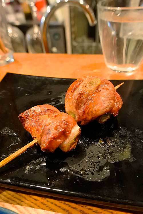 【（山梨グルメ）甲府市「炭火焼鳥 すぐ呂」・・・人気おでん屋「湯ろや」の姉妹店！！ワインと焼き鳥の店！！】_a0005436_19250275.jpg