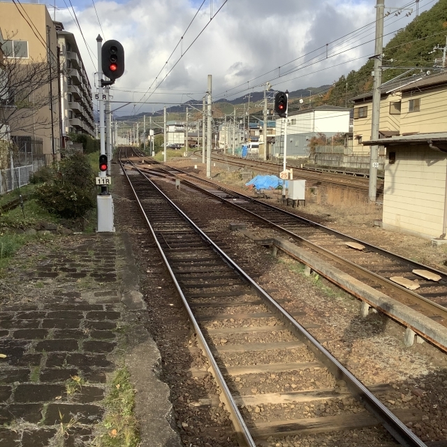 ツアー初日、乗りたかった叡山電鉄で鞍馬へ。_a0334793_13360473.jpg