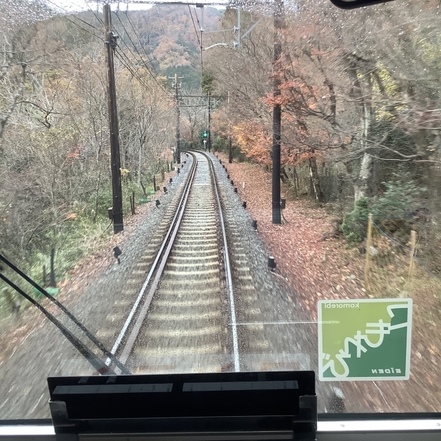 ツアー初日、乗りたかった叡山電鉄で鞍馬へ。_a0334793_13451171.jpg