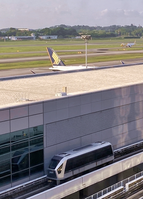 今何かと話題の回転寿司「スシロー」@Changi Airportに行った_d0103292_19523187.jpg