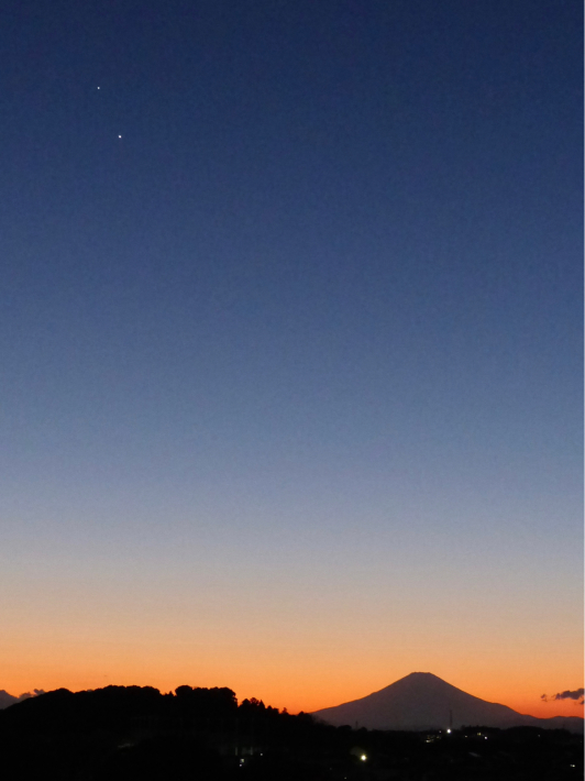 夕方の富士山と木星、金星_f0296312_20521220.jpg