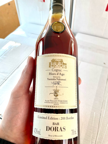 新発売輸入コニャック Vallein TERCINIER Cognac Hors d’Age pour BAR DORAS Limited Edition 288 Bottles_d0011635_13535060.jpg