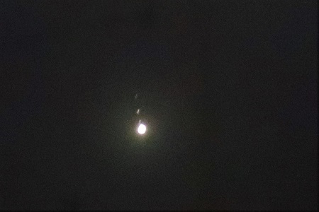 木金接近、そして「ガリレオ衛星」が見えた_e0175370_11550492.jpg