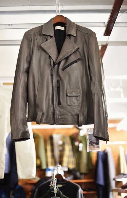 A-2 RAM LEATHER JACKET　　MADE IN ITALY　　etc..._d0152280_12072474.jpg
