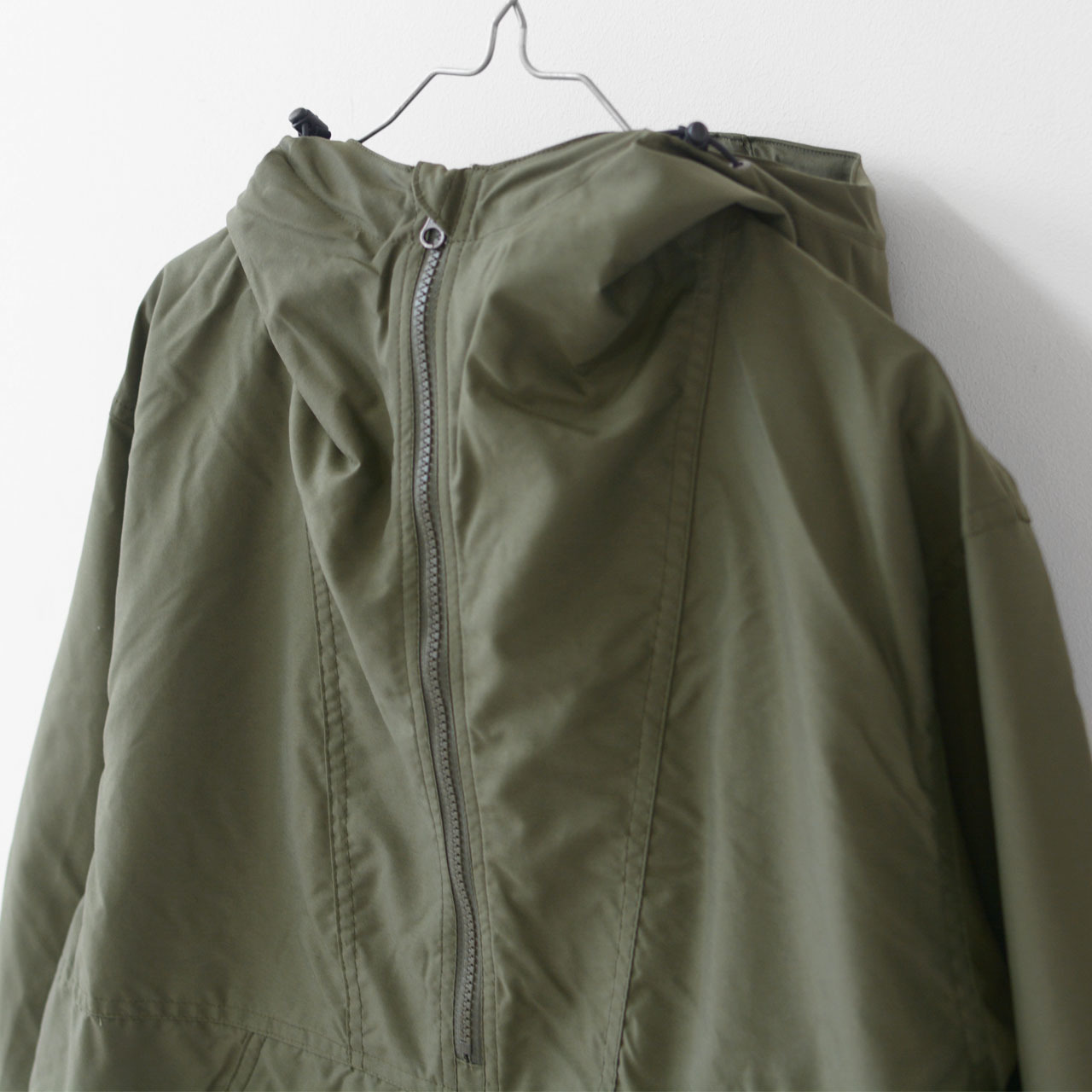 THE NORTH FACE [ザ・ノース・フェイス]  Compact Anorak [np22333]_f0051306_17443887.jpg