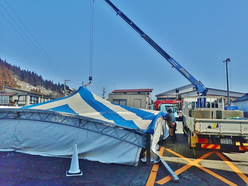 3月1日は駐車場に大型テントが建てられました_c0336902_16262758.jpg