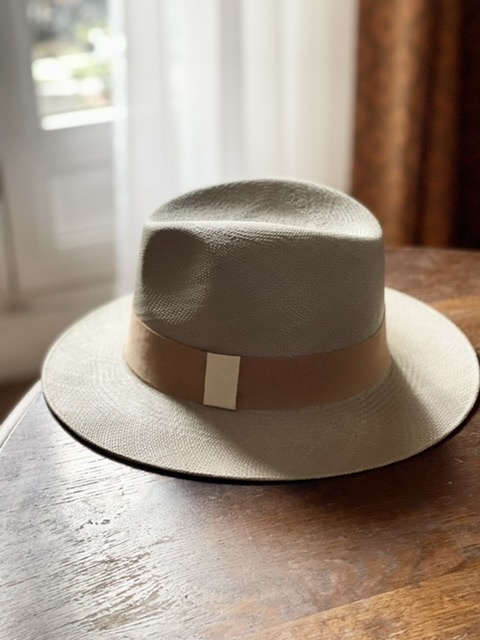 パリで帽子を作ってみる_b0060363_04441465.jpeg