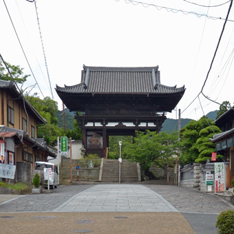 国宝建造物：當麻寺_c0195909_12340562.jpg