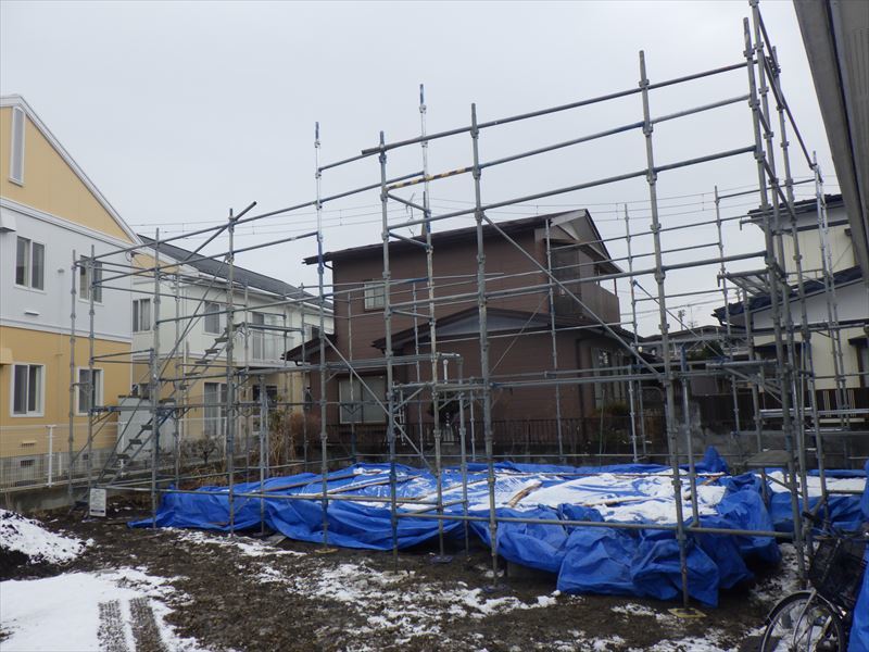 南青山町　音楽室増築工事　現地での建て方作業開始！_f0105112_04584881.jpg