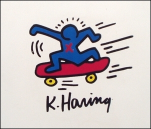 キース・ヘリングのスケートボード・デッキ「Skateboarding」（1988）_a0155815_11472571.jpg